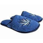 Aroma Felt Slippers Size 10-12 Blue